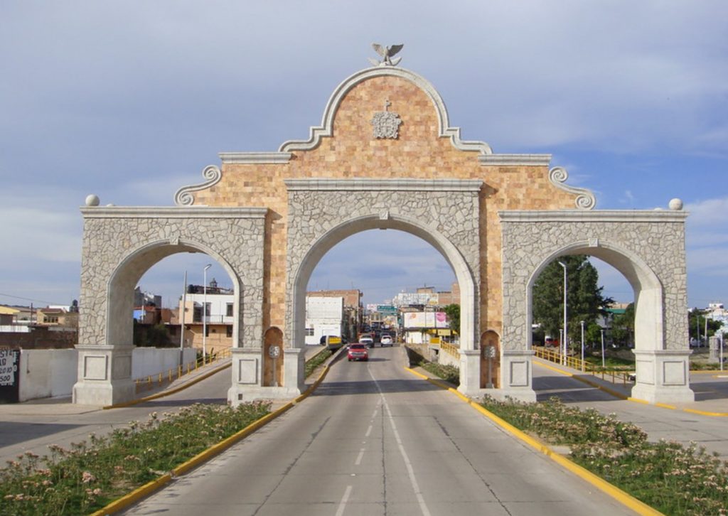 Entrada a la cabecera municipal de Zapotlanejo.