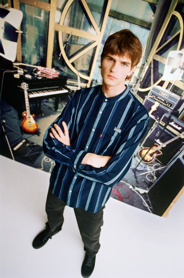 Oasis – Levis - Photo -Michael Spencer Jones