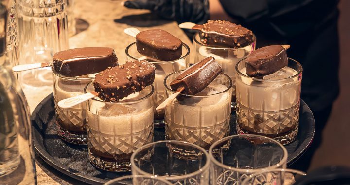 Descubre las nuevas paletas Häagen-Dazs mini, el tamaño perfecto para el antojo del día.