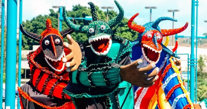 Descubre Puerto Rico y escápate a vivir estas fiestas tradicionales de la isla que nunca deja de celebrar la vida.