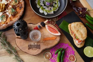 La Sagrada, en la Terminal 2 del Aeropuerto Internacional de la Ciudad de México