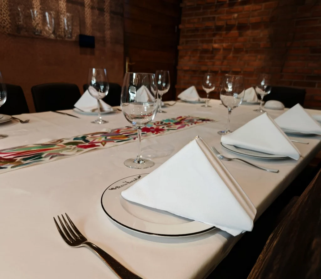 Salón privado de La Buena Barra, en Polanco.