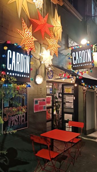 Ve a Cardín Pastelería a probar su deliciosa Rosca de Reyes.