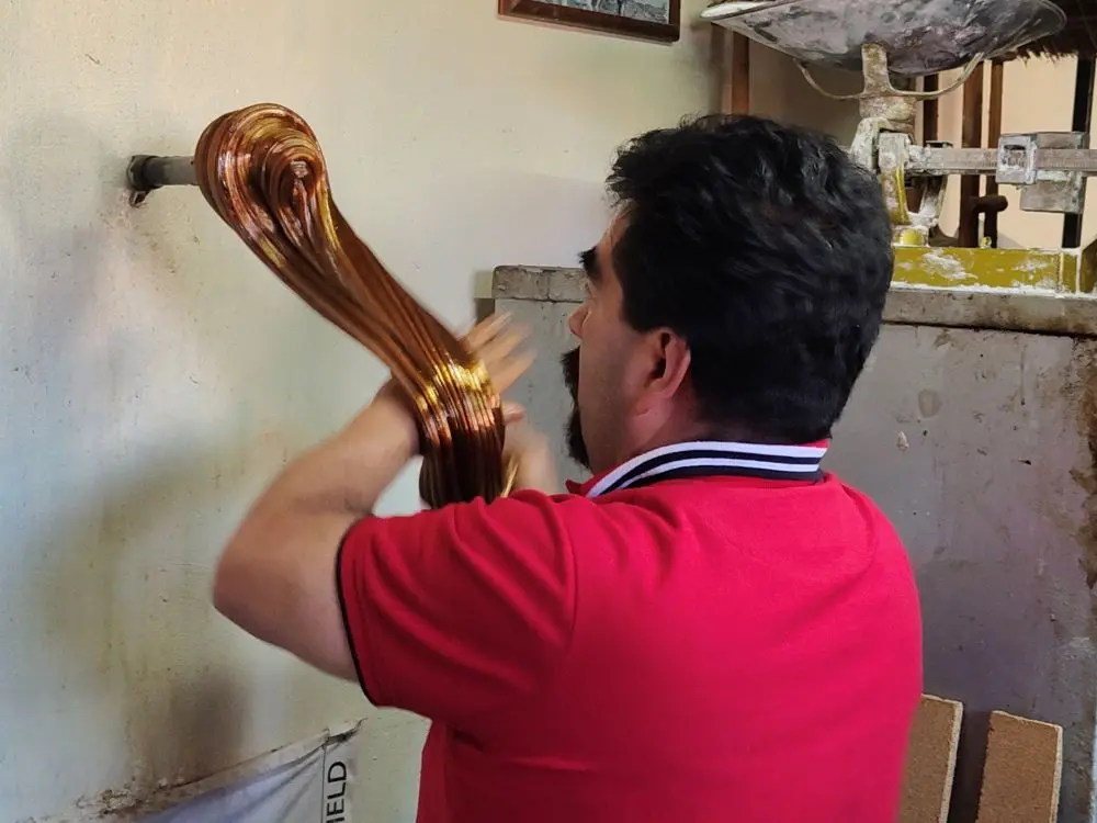 Proceso de elaboración de Charamuscas. Foto de Nancy Chávez