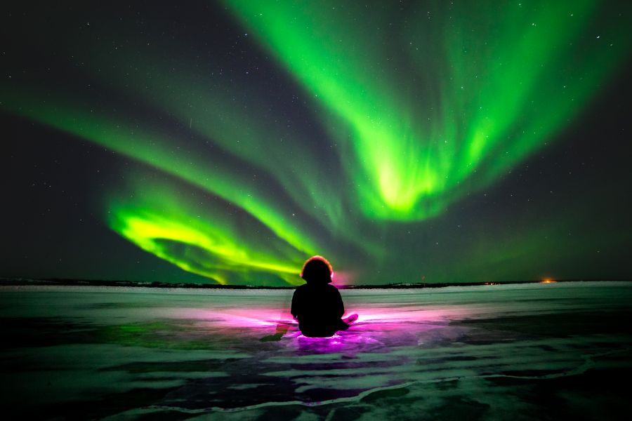 James Galasinao-Yellowknife-Winter-Aurora Norte