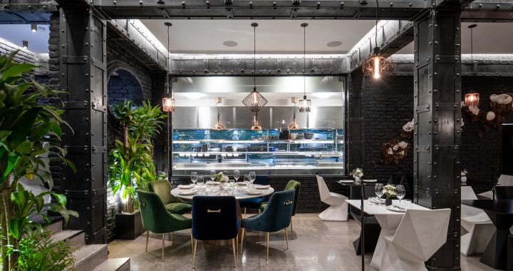 Posadas Fónico Rest - Mesa frente cocina