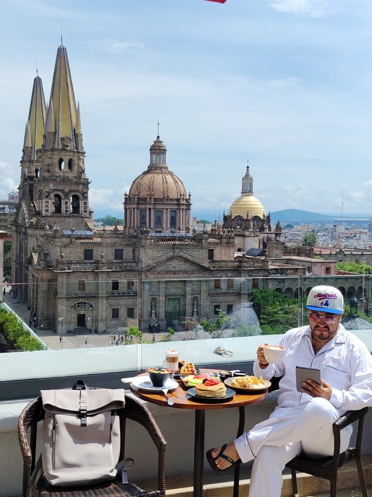 año DoubleTree Hilton terraza