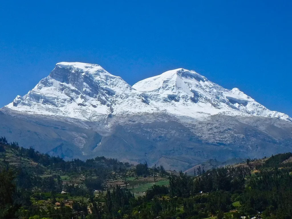 Huascarán, la montaña más alta de Perú.