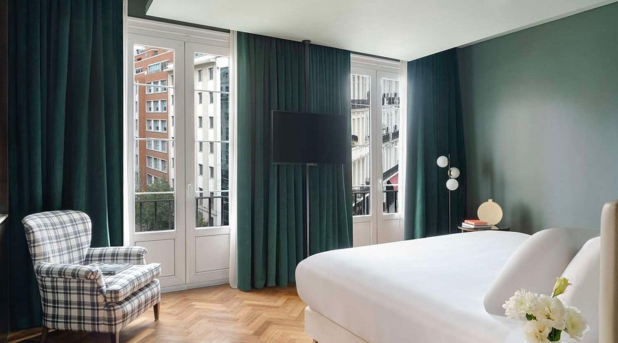 NH collection lancaster