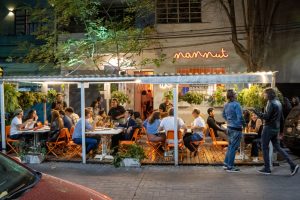 Terraza Mammut Pizza CDMX (Oxford 21) beats