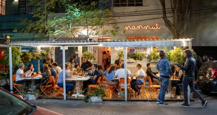 Terraza Mammut Pizza CDMX (Oxford 21) beats