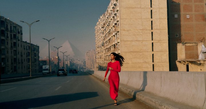 Scalpers presenta su colección primavera verano, inspirada en El Cairo, Egipto, sutilezas en cada patrón.