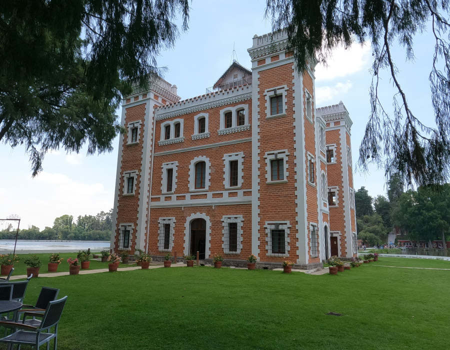 Castillo de Gillow en la ExHacienda de Chautla.