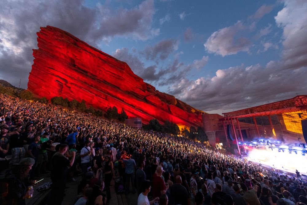 Concierto en Red Rocks, en Denver, Colorado.
Foto de Scott Dressel Martin