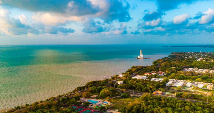 Chetumal y Mahahual, el Caribe Mexicano tiene sitios perfectos para encontrarte con la naturaleza