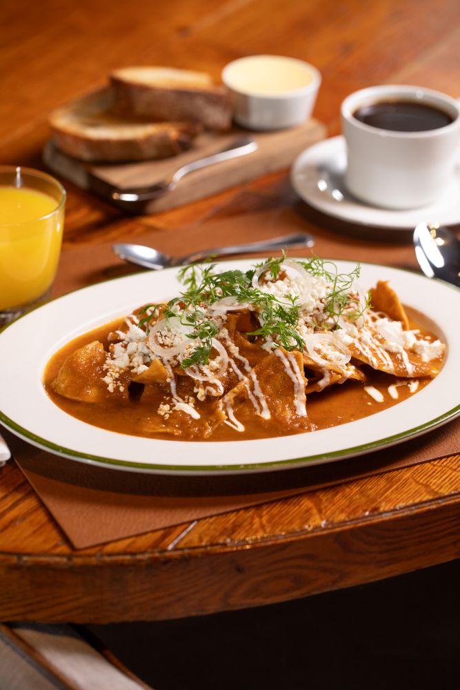 Chilaquiles Rojos Casa Prime Hilton Reforma