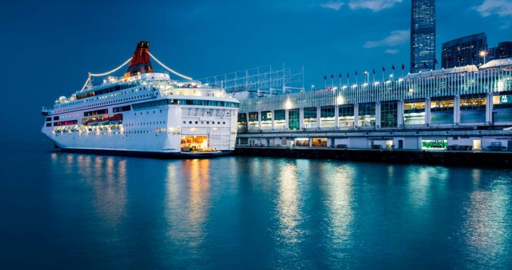 Que no te falte nada al comenzar a planear tu viaje en un crucero premium.