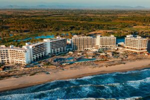 ivir la experiencia en Dreams Estrella del Mar Mazatlán Golf & Spa Resort transforma cualquier perspectiva previa sobre el descanso.
