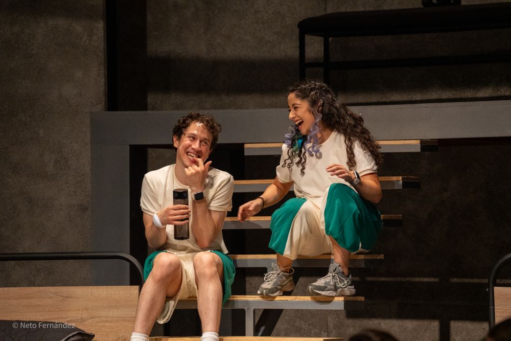 Obra de teatro Suficiente (4)