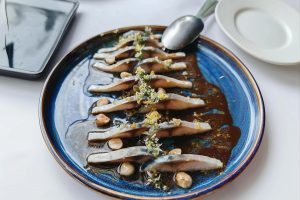 Visita el Restaurante Très en las Lomas de Chapultepec, comida mediterránea contemporánea con elegancia y mucho sabor.