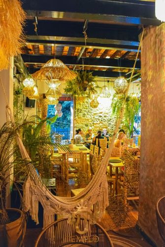 Templo Mezcalería en el Centro Histórico de la Ciudad de México