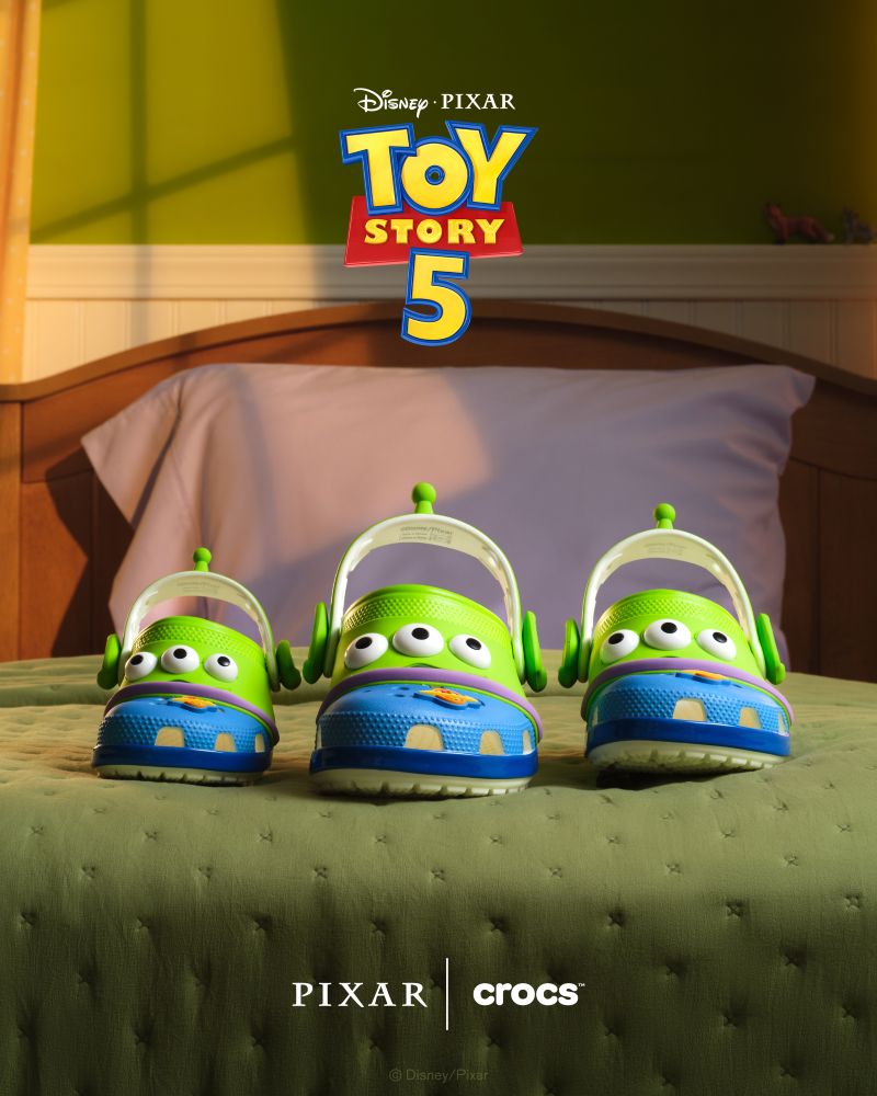 Toy Story 5 crocs (2)