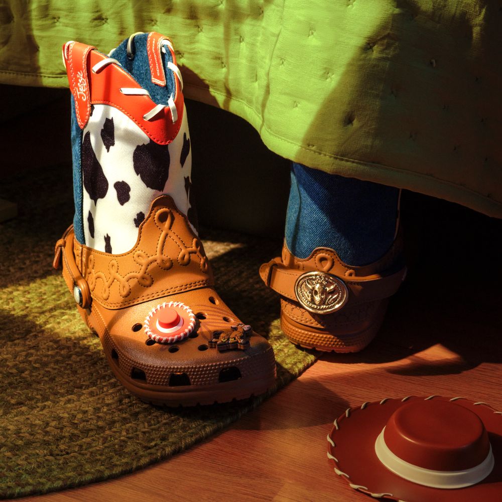 Toy Story 5 crocs (3)