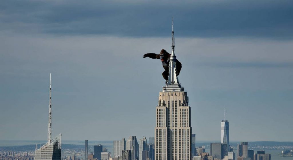 king kong on top of the empire state building