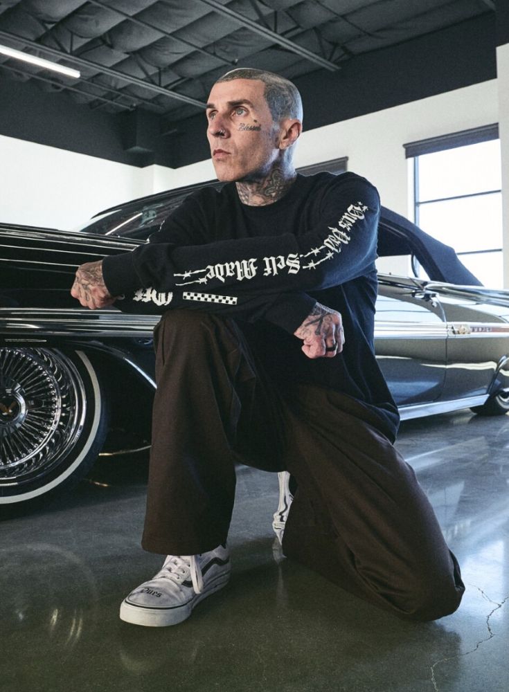 tenis vans por travis barker