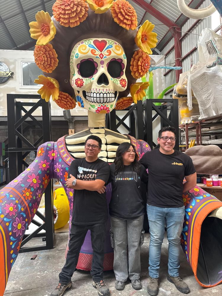 Catrina Monumental viaja a Oakland California (1)
