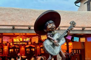 Coco Disenyland atracción