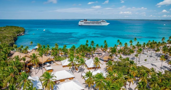 Dominican Republic, Catalina Island