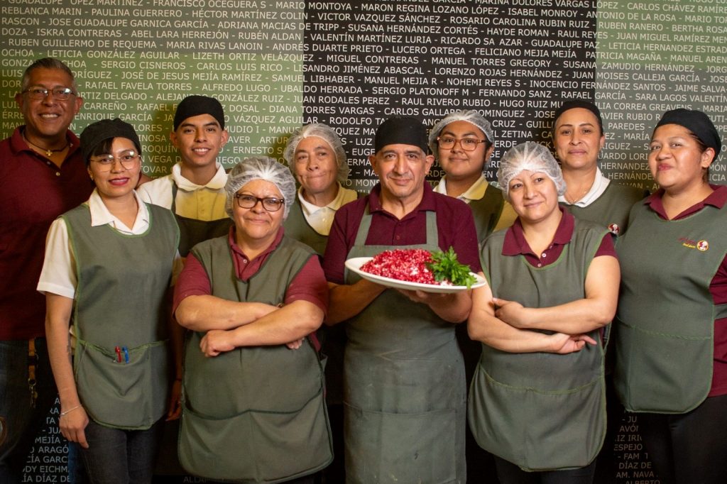 Don Lázaro restaurante chile en nogada