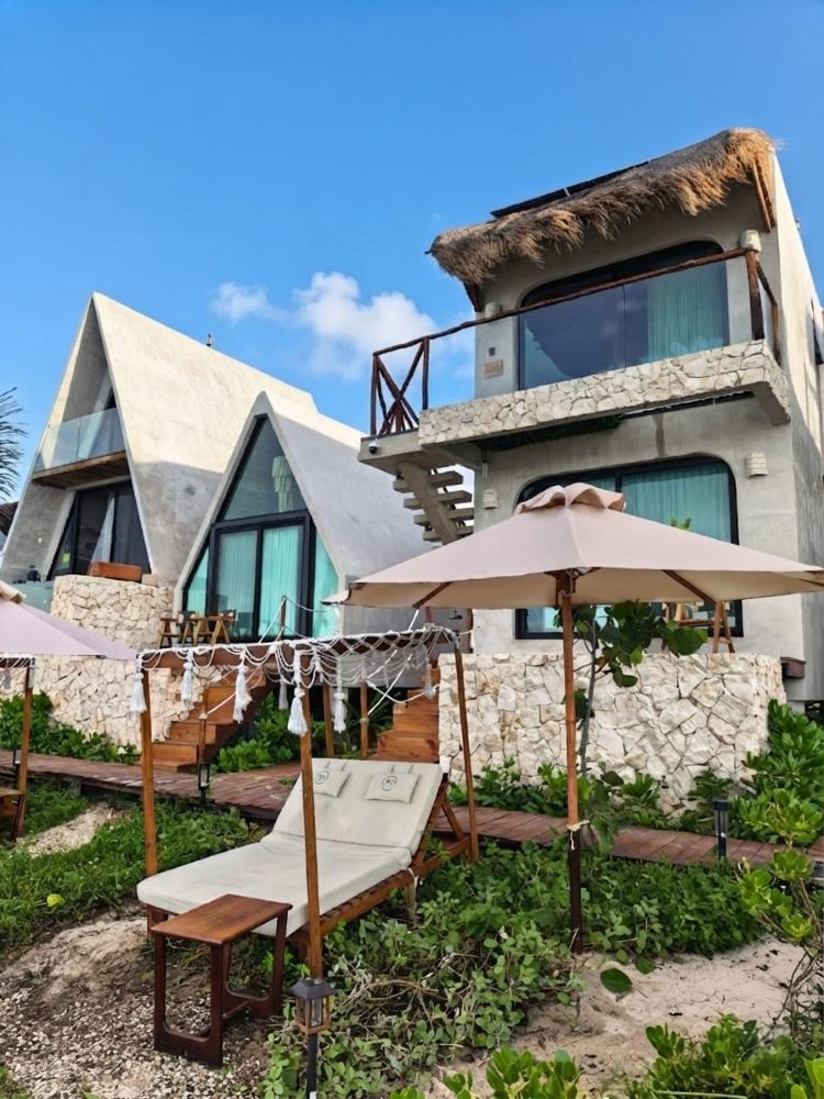 tELCHAC HOTEL