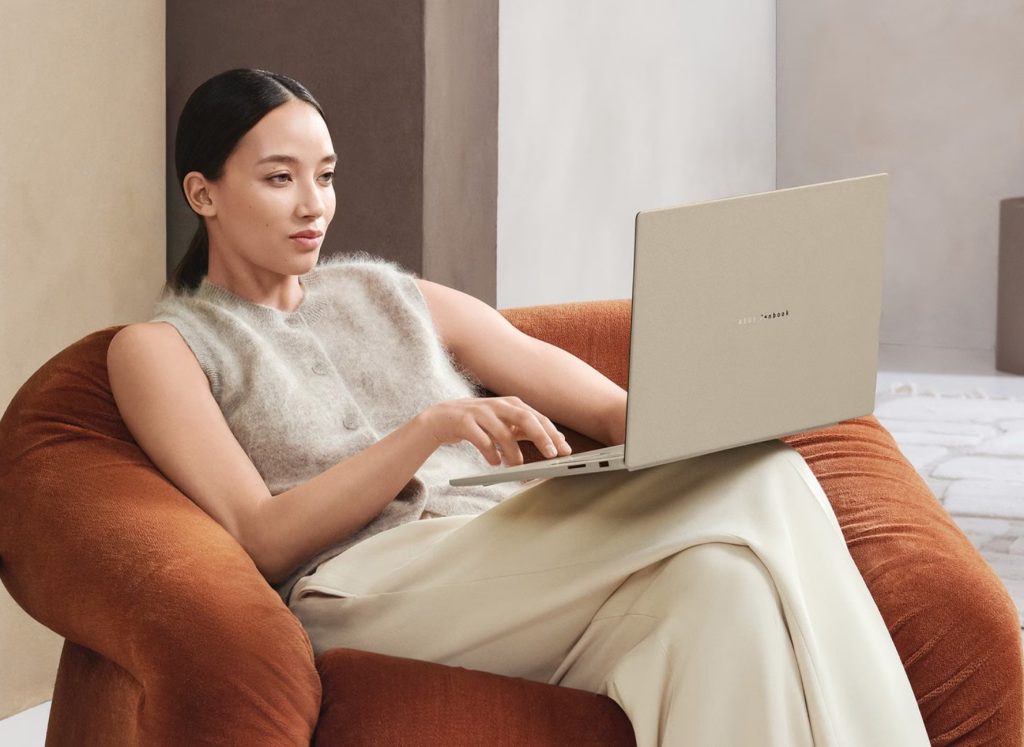 Asus Zenbook a16 viaja