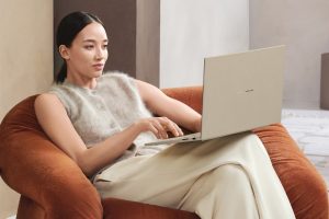 Asus Zenbook a16 viaja