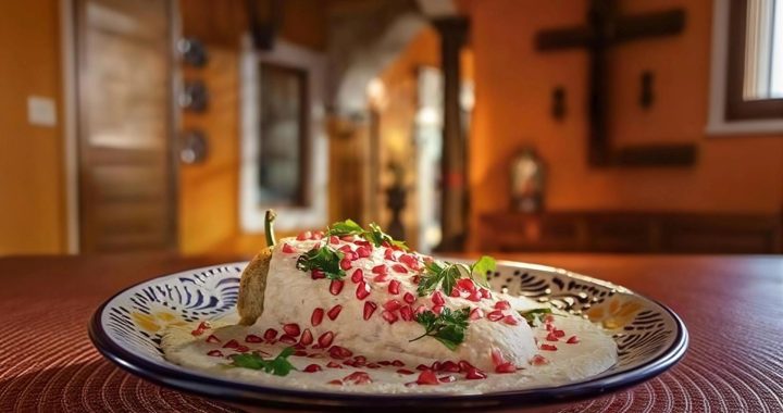 Te dejamos cuatro destinos en donde el chile en nogada es toda una tradición en México.