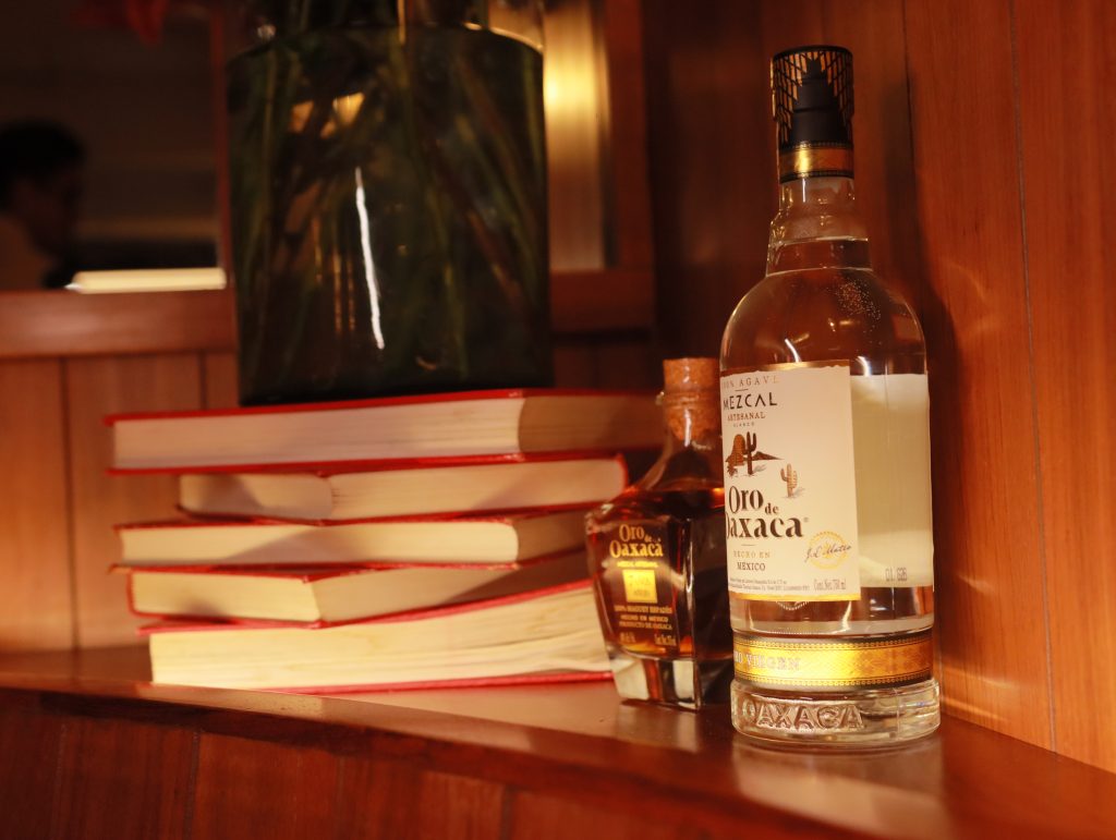 Mezcal Oro de Oaxaca Fierro Restaurante