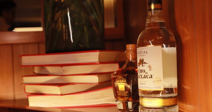 Mezcal Oro de Oaxaca Fierro Restaurante