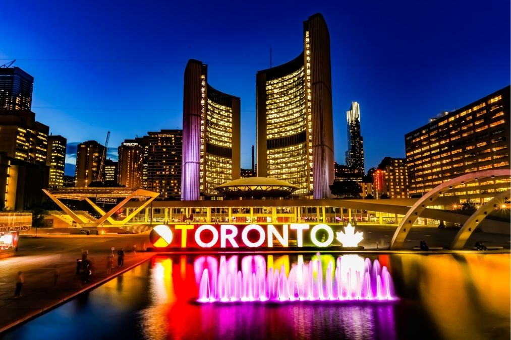 Toronto (2)