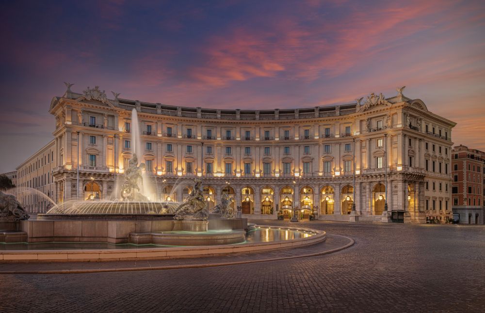 Anantara_Palazzo_Naiadi_Rome_Hotel_Exterior_View-df9809-original-1789956826-dbd816-original-1790249438